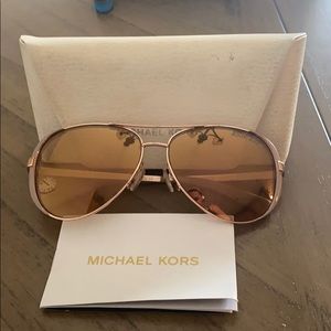 MICHAEL KORS ROSE GOLD AVIATOR